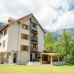  Hotel Molla Albania
