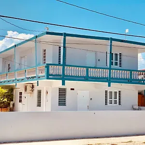 Coastal Express & #1 At 681 Ocean Drive Inn